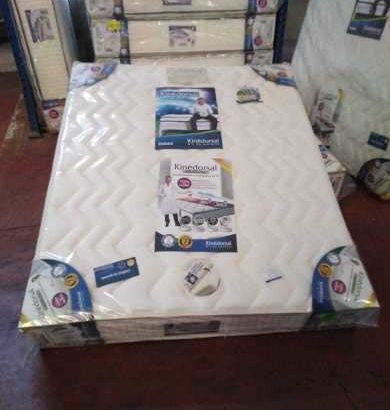 سرير من كينيدورسال